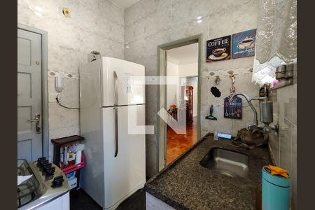 Apartamento à venda com 77m², 2 quartos e 1 vaga Apartamento à venda com 77m², 2 quartos e 1 vagaCozinha