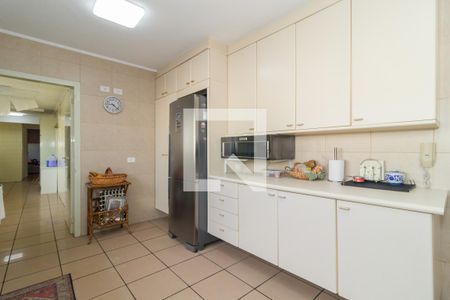 Apartamento à venda com 267m², 3 quartos e 2 vagas Apartamento à venda com 267m², 3 quartos e 2 vagasCozinha