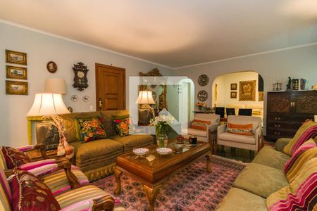 Apartamento à venda com 267m², 3 quartos e 2 vagas Apartamento à venda com 267m², 3 quartos e 2 vagasSala