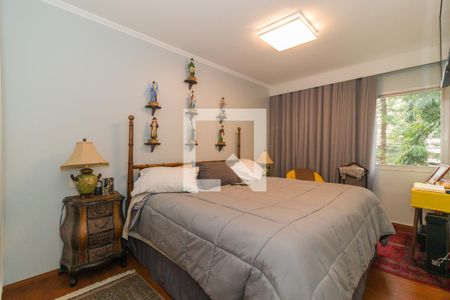 Apartamento à venda com 267m², 3 quartos e 2 vagas Apartamento à venda com 267m², 3 quartos e 2 vagasSuíte