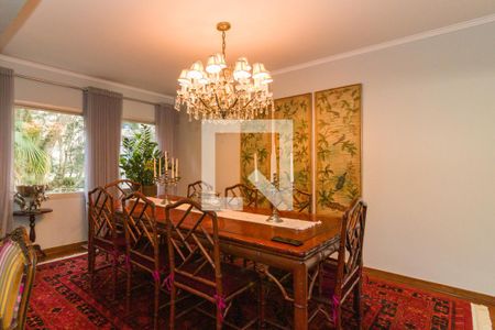 Apartamento à venda com 267m², 3 quartos e 2 vagas Apartamento à venda com 267m², 3 quartos e 2 vagasSala