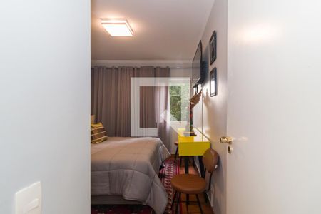 Apartamento à venda com 267m², 3 quartos e 2 vagas Apartamento à venda com 267m², 3 quartos e 2 vagasQuarto 2