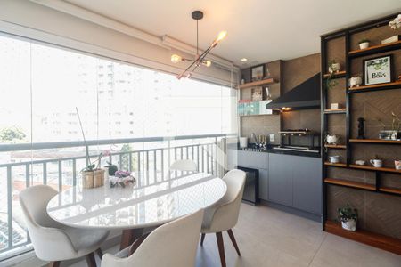Varanda Gourmet  de apartamento à venda com 2 quartos, 68m² em Chácara Seis de Outubro, São Paulo