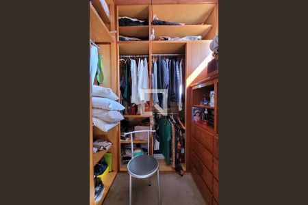 Apartamento para alugar com 178m², 3 quartos e 2 vagasCloset