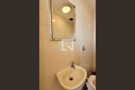 Apartamento para alugar com 178m², 3 quartos e 2 vagasBanheiro