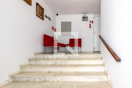 Apartamento à venda com 40m², 1 quarto e 1 vaga Apartamento à venda com 40m², 1 quarto e 1 vagaÁrea comum - Hall de entrada