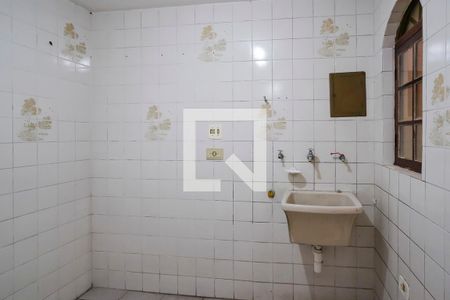 Casa à venda com 168m², 3 quartos e 4 vagasÁrea de serviço