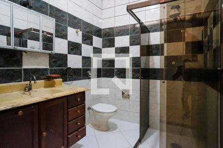 Casa à venda com 168m², 3 quartos e 4 vagasBanheiro