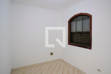 Casa à venda com 168m², 3 quartos e 4 vagasQuarto 3