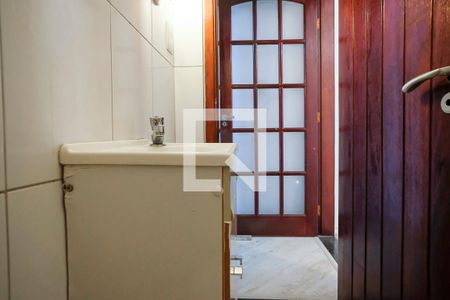 Casa à venda com 168m², 3 quartos e 4 vagasLavabo