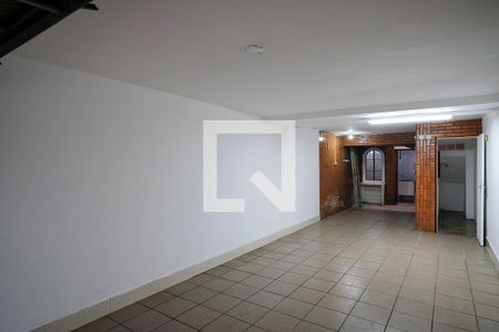 Casa à venda com 168m², 3 quartos e 4 vagasGaragem