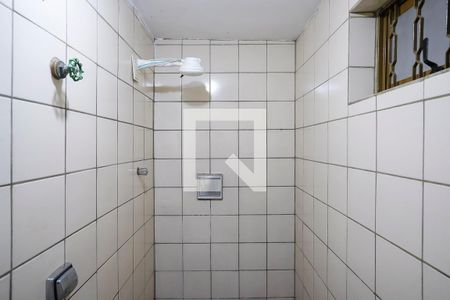 Casa à venda com 168m², 3 quartos e 4 vagasBanheiro área de serviço