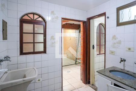 Casa à venda com 168m², 3 quartos e 4 vagasÁrea de serviço