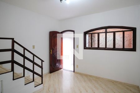 Casa à venda com 168m², 3 quartos e 4 vagasCopa