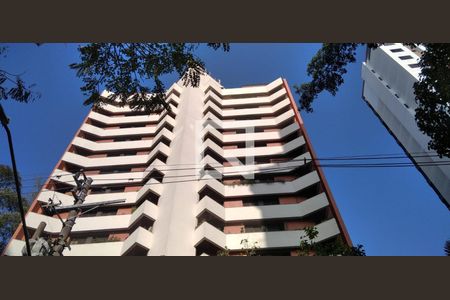 Apartamento à venda com 109m², 3 quartos e 2 vagas Apartamento à venda com 109m², 3 quartos e 2 vagasFachada