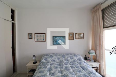 Apartamento para alugar com 136m², 3 quartos e 1 vaga Apartamento para alugar com 136m², 3 quartos e 1 vagaQuarto