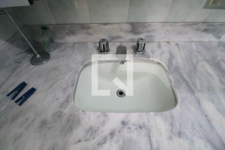 Apartamento para alugar com 136m², 3 quartos e 1 vaga Apartamento para alugar com 136m², 3 quartos e 1 vagaBanheiro Social