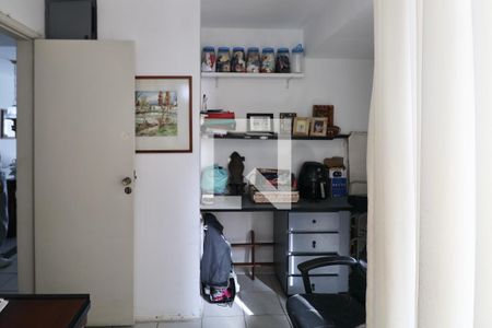 Apartamento para alugar com 136m², 3 quartos e 1 vaga Apartamento para alugar com 136m², 3 quartos e 1 vagaQuarto 4