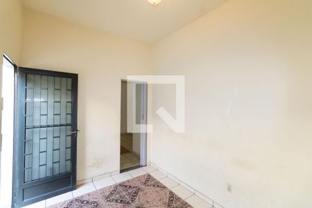 Sala de casa para alugar com 1 quarto, 55m² em Campo Grande, Rio de Janeiro