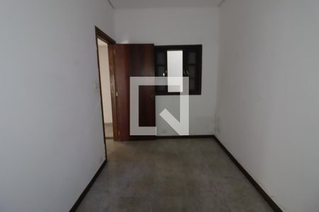 Quarto 3 de casa à venda com 7 quartos, 251m² em Km 18, Osasco