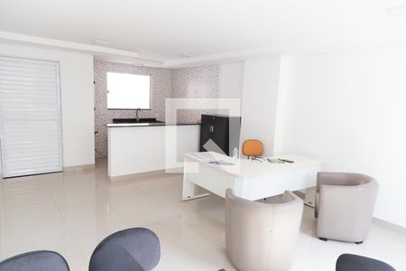 Apartamento à venda com 56m², 2 quartos e 1 vaga Apartamento à venda com 56m², 2 quartos e 1 vagaÁrea comum - Salão de festas