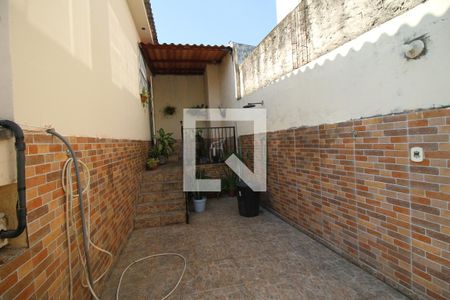 Casa à venda com 150m², 2 quartos e sem vagaQuintal
