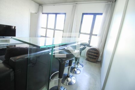 Sala de apartamento à venda com 2 quartos, 73m² em Vila Regente Feijó, São Paulo