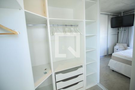Apartamento à venda com 73m², 2 quartos e 2 vagasCloset
