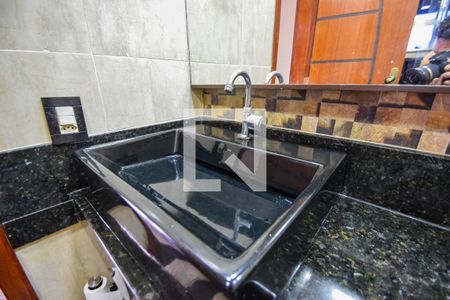 Apartamento à venda com 210m², 2 quartos e 1 vaga Apartamento à venda com 210m², 2 quartos e 1 vagaBanheiro (2º Andar)