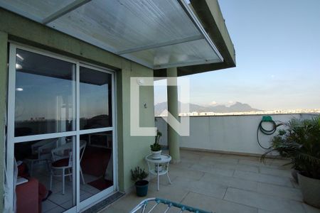 Apartamento à venda com 146m², 3 quartos e 2 vagasCobertura