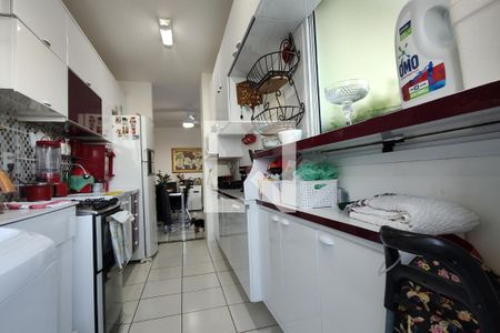 Apartamento à venda com 146m², 3 quartos e 2 vagasCozinha - Armários