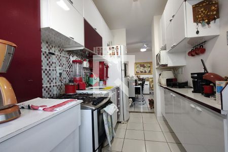 Apartamento à venda com 146m², 3 quartos e 2 vagasCozinha - Armários
