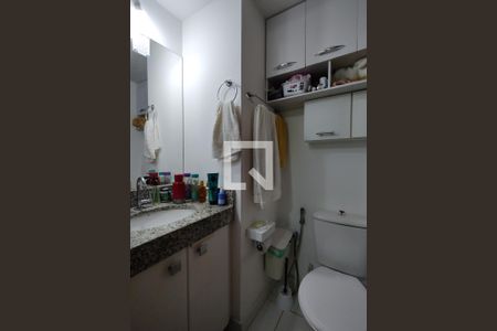 Apartamento à venda com 146m², 3 quartos e 2 vagasBanheiro da Suíte 2
