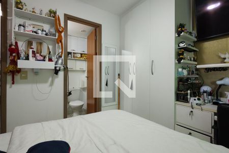 Apartamento à venda com 146m², 3 quartos e 2 vagasQuarto 2 - Suíte