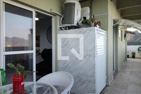 Apartamento à venda com 146m², 3 quartos e 2 vagasCobertura