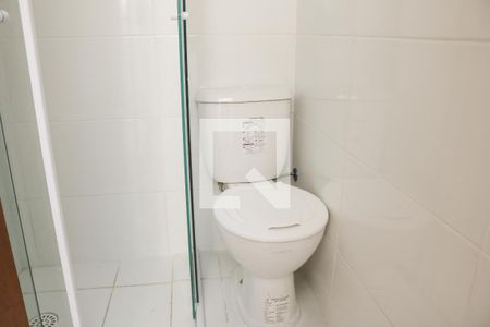 Banheiro de kitnet/studio para alugar com 1 quarto, 25m² em Santana, São Paulo