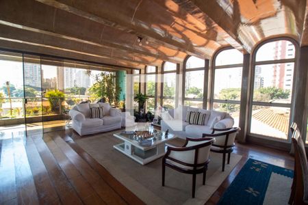 Apartamento à venda com 320m², 4 quartos e 4 vagas Apartamento à venda com 320m², 4 quartos e 4 vagasSala