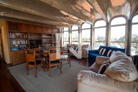 Apartamento à venda com 320m², 4 quartos e 4 vagas Apartamento à venda com 320m², 4 quartos e 4 vagasSala 2