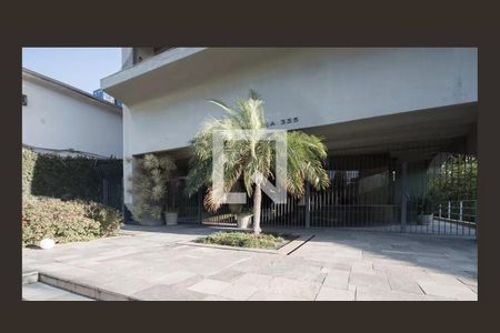 Apartamento à venda com 320m², 4 quartos e 4 vagas Apartamento à venda com 320m², 4 quartos e 4 vagasFachada