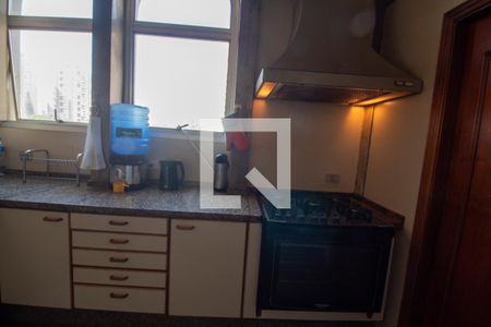 Apartamento à venda com 320m², 4 quartos e 4 vagas Apartamento à venda com 320m², 4 quartos e 4 vagasCozinha