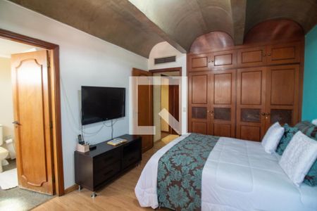 Apartamento à venda com 320m², 4 quartos e 4 vagas Apartamento à venda com 320m², 4 quartos e 4 vagasSuíte 1