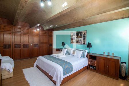 Apartamento à venda com 320m², 4 quartos e 4 vagas Apartamento à venda com 320m², 4 quartos e 4 vagasSuíte 3