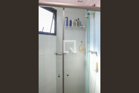 Apartamento à venda com 83m², 3 quartos e 2 vagas Apartamento à venda com 83m², 3 quartos e 2 vagasBanheiro da Suíte