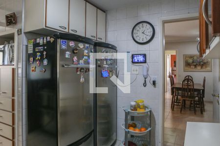Apartamento à venda com 83m², 3 quartos e 2 vagas Apartamento à venda com 83m², 3 quartos e 2 vagasCozinha