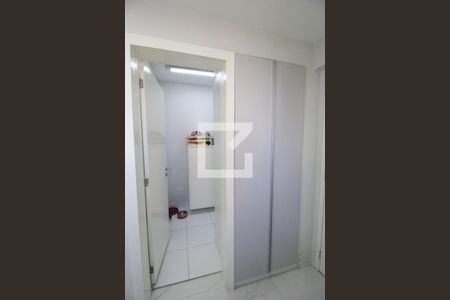 Apartamento à venda com 190m², 4 quartos e 3 vagasQuarto Lavanderia