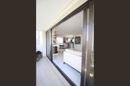 Apartamento à venda com 190m², 4 quartos e 3 vagasVaranda da Sala