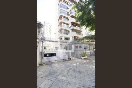 Apartamento à venda com 190m², 4 quartos e 3 vagasFachada