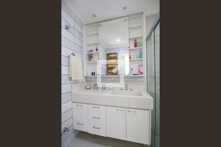 Apartamento à venda com 190m², 4 quartos e 3 vagasSuíte 2