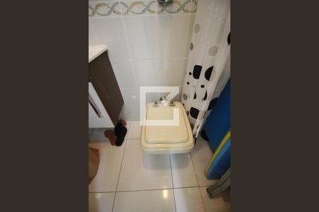 Apartamento à venda com 190m², 4 quartos e 3 vagasBanheiro Lavanderia