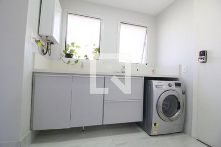 Apartamento à venda com 190m², 4 quartos e 3 vagasLavanderia